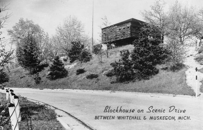 Muskegon State Park Blockhouse - Postcard